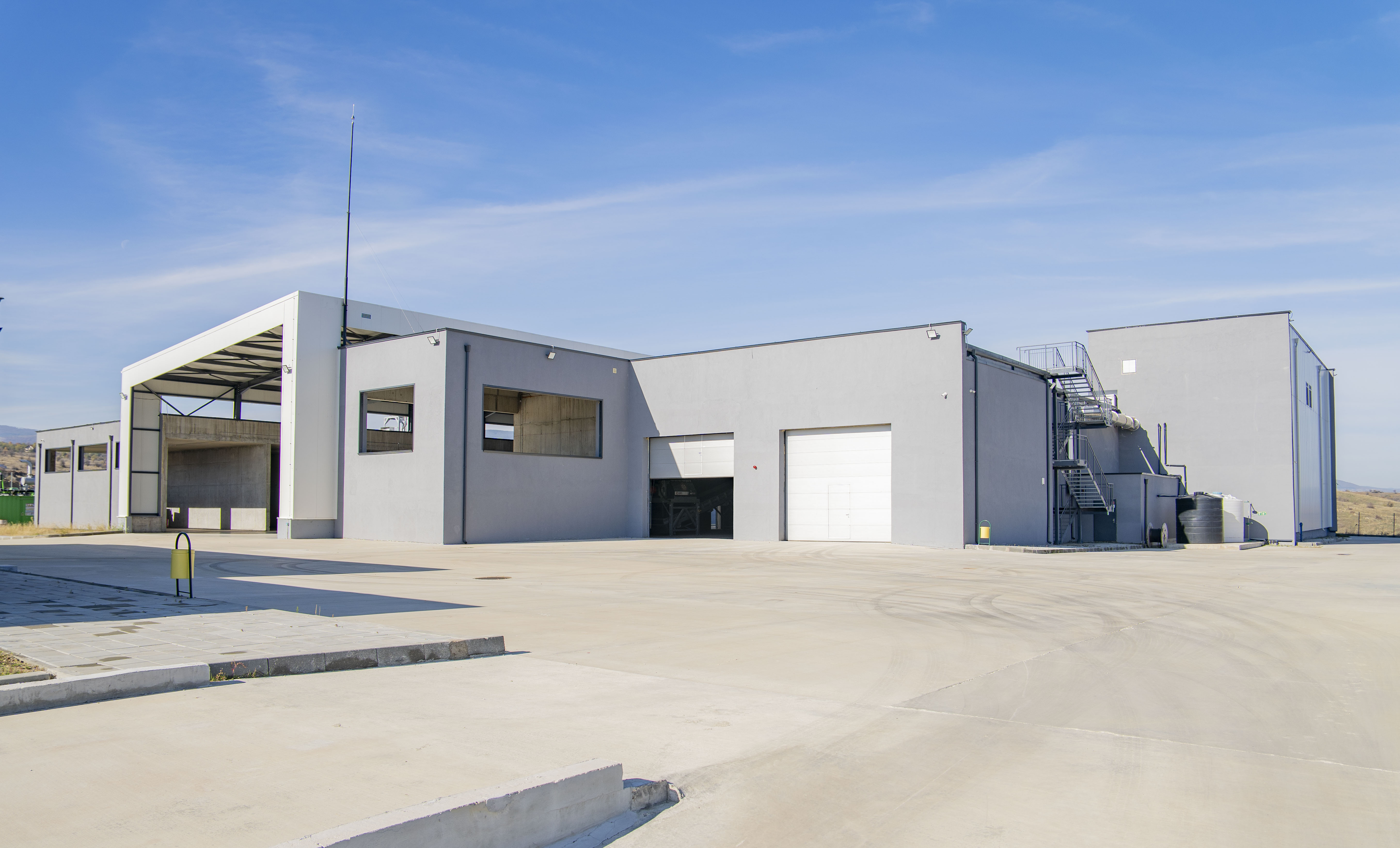 Край на съдебния спор за 700 000 лв., Община Благоевград спечели делото за отказа на МОСВ да плати за път до Анаеробната инсталация